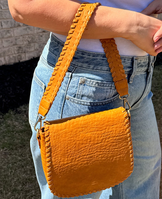 ANNIE WHIPSTITCH SADDLE CONVERTIBLE/ CROSSBODY