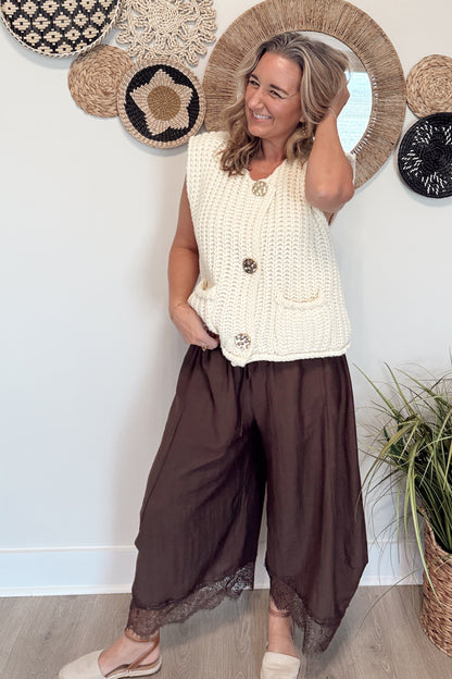 The Melissa Cropped Lace Hem Pant