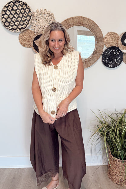 The Melissa Cropped Lace Hem Pant