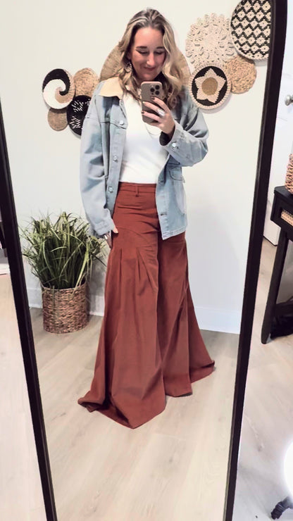 The Gia Wide Leg Cords